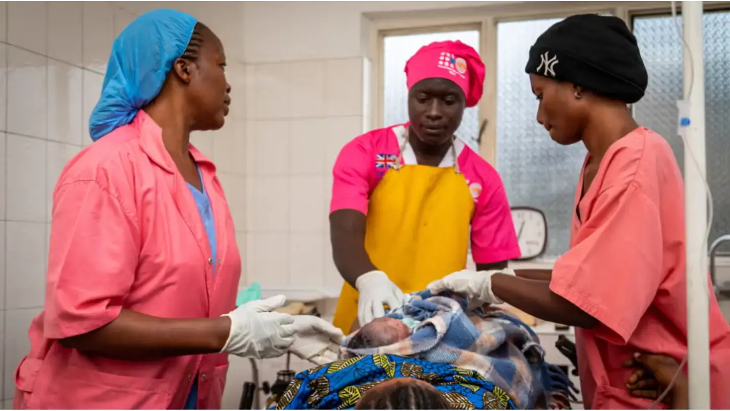 Front-line midwives: Three reasons to support these humanitarian health workers amid a global funding crisis